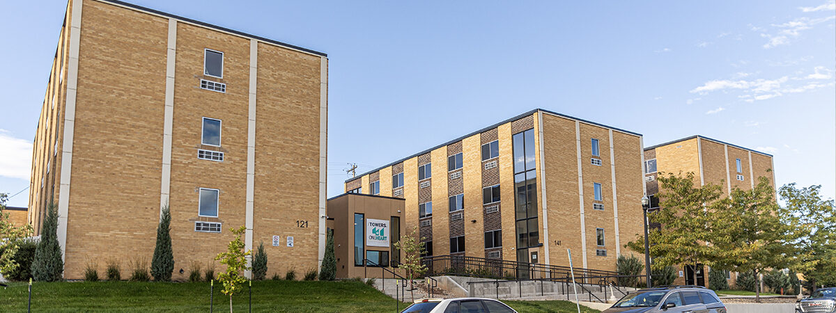 College Station Apartments / OneHeart