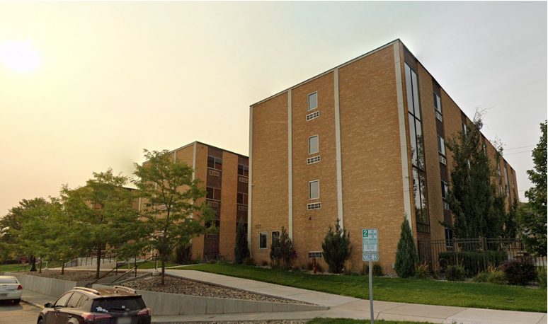 College Station Apartments / OneHeart